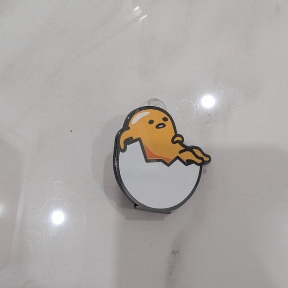 FIGPIN - Gudetama Egg Enamel Pin - Picture 1 of 5